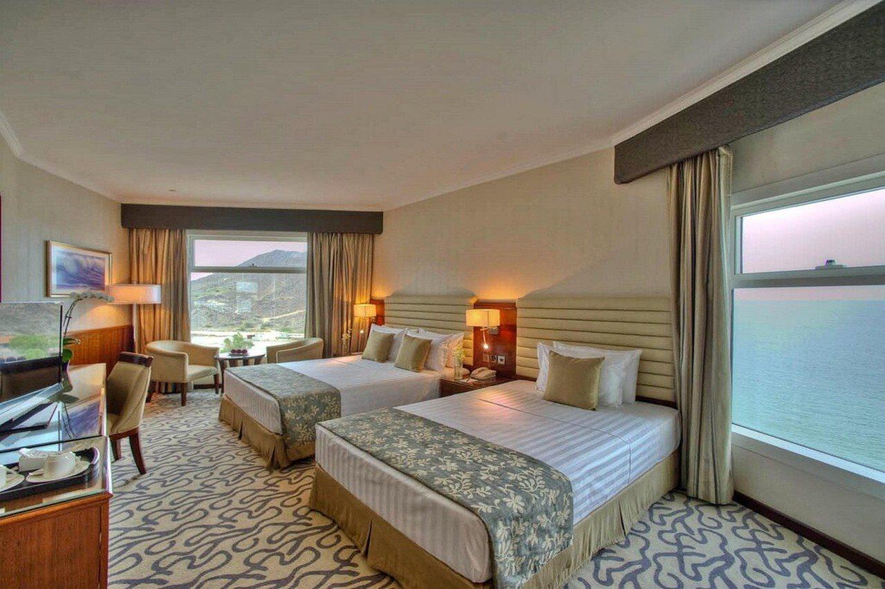 Oceanic Khorfakkan Resort & Spa Khor Fakkan Extérieur photo