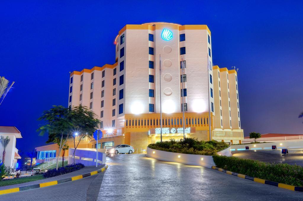 Oceanic Khorfakkan Resort & Spa Khor Fakkan Extérieur photo