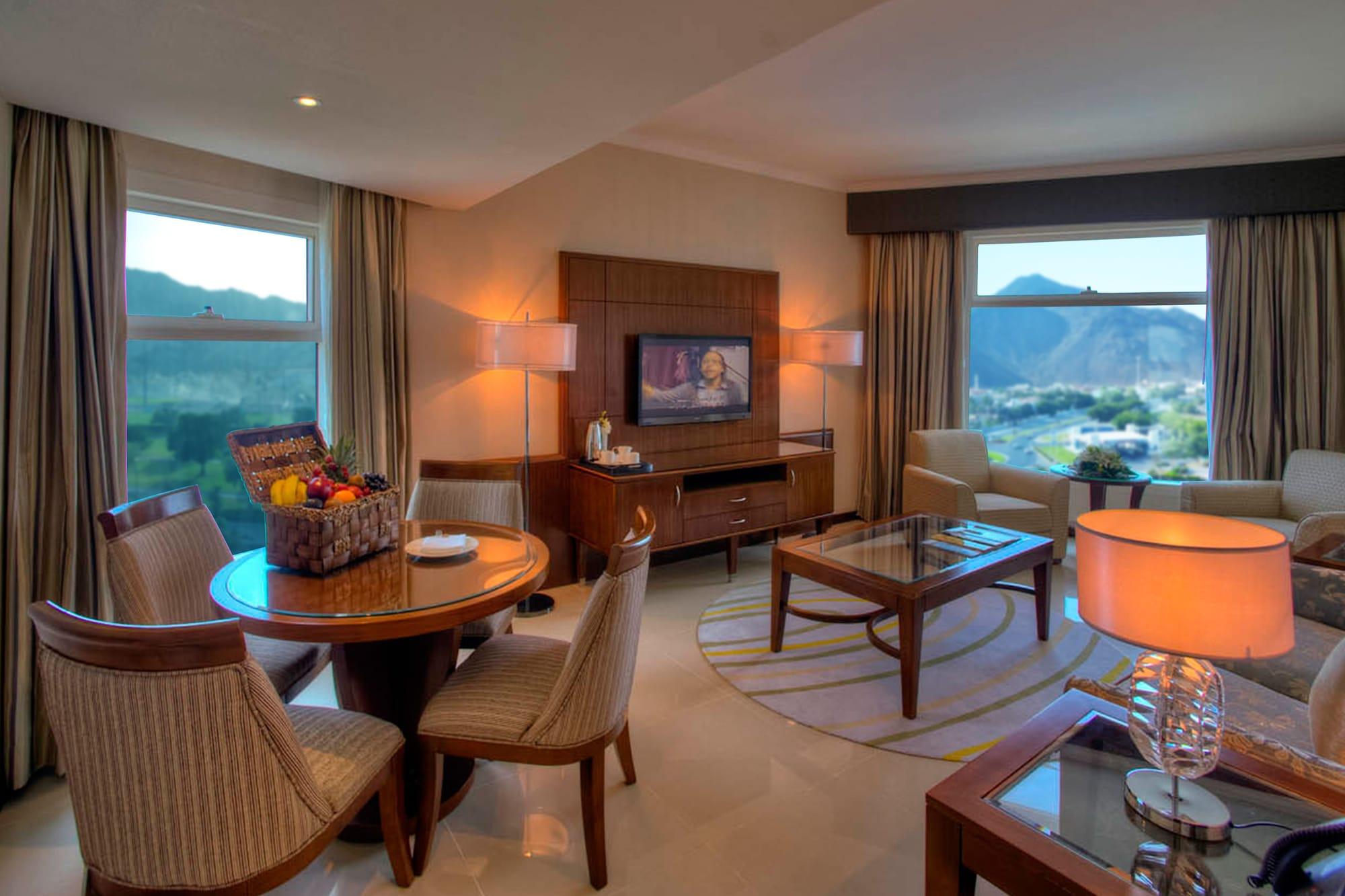 Oceanic Khorfakkan Resort & Spa Khor Fakkan Extérieur photo