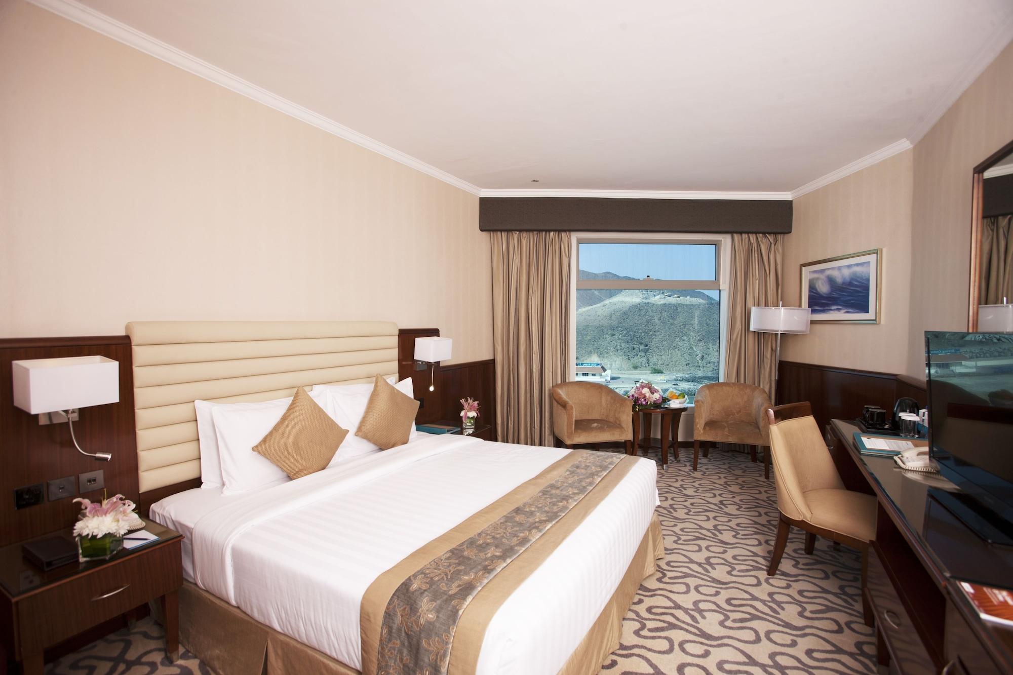 Oceanic Khorfakkan Resort & Spa Khor Fakkan Extérieur photo